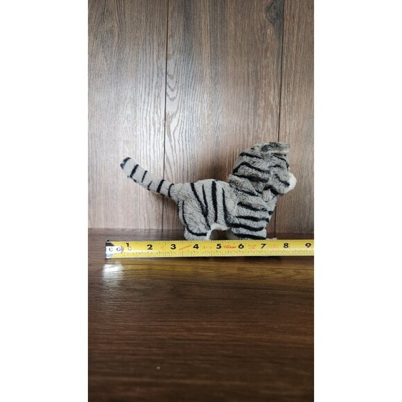 My Lovely Pet Cat Battery Operated Little Walking Cat Plush Mechanical Toy - Picture 3 of 6
